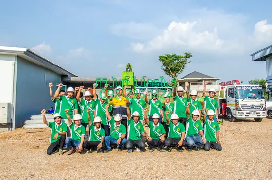 ทีมงานตอกเสาเข็มของทิฐินันท์ ไมโครไพล์ในกิจกรรมฝึกอบรมปี 2019
